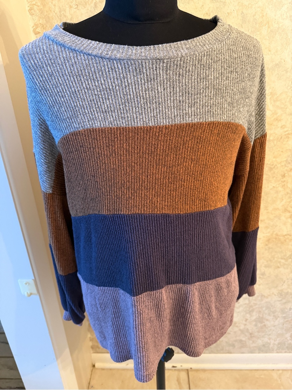 Blue pepper Colorblock Ribbed Knit Sweater size XSmall